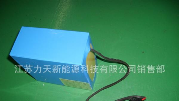 供应 12V20Ah 磷酸铁锂电池组