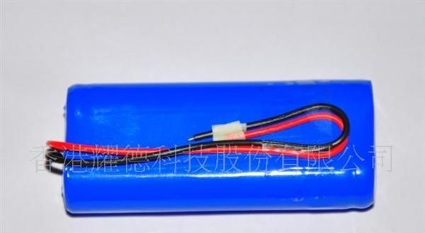 18650锂电池7.4V带插头容量2500毫安(图)
