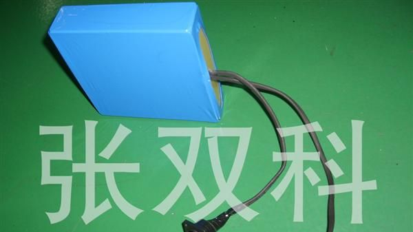 供应 12V6Ah 磷酸铁锂 储能电池组 充放电分口