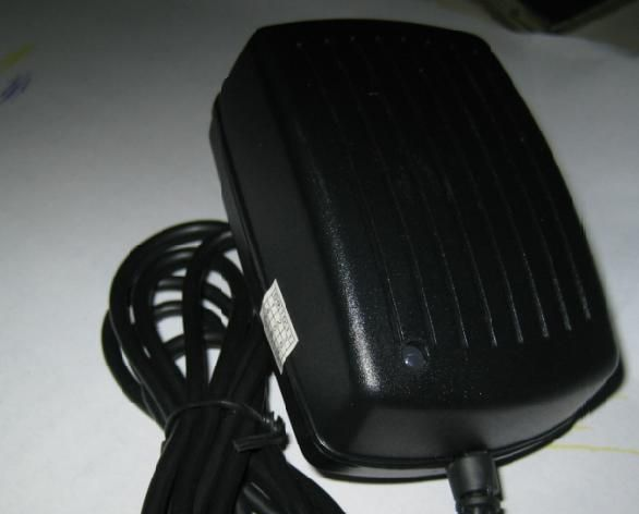 大容量12V11000MAH聚合物锂电 配充电器