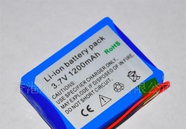 大量优惠供应18650锂电池 11.1V伏2200毫安锂电池组厂(图)