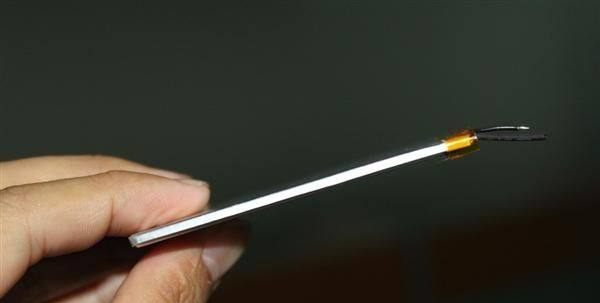 供应304671-1100MAH超薄锂电池
