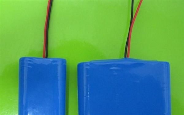 12v锂电池6600mah