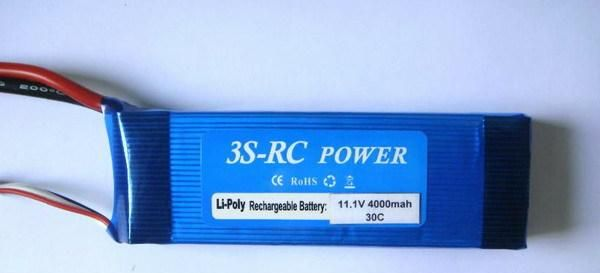 超高容量+高倍率！4000mAh,11.1V 30C锂电池组 车模