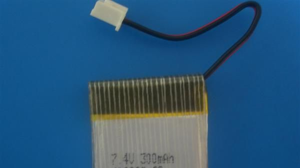 402929 3.7V 300mAH聚合物锂电池