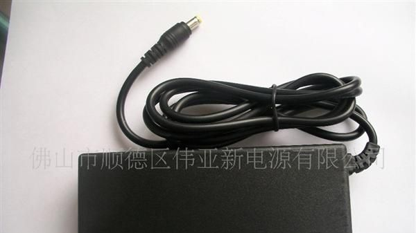 佛山顺德厂家供应12.6V5A优质锂电池充电器