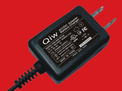 供应3W美/日/中/欧/澳/英规12V 0.1-0.25A，Switch power开关电源