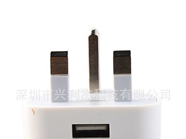 苹果iPhone5 英规USB充电器 手机充电器 足1000mAh 配件批发