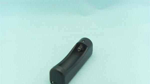 18650单充 单槽18650锂电池充电器座充4.2V500mA充电红灯充满绿灯