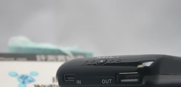 苹果 iphone 3G/3GS  3代  外置电池 背夹电池 外挂电池