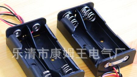 11.11【康姆王直销】2节18650并联3.7V双槽ABS环保锂电池盒11.22