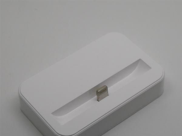 厂家供应IPHONE 5充电底座，苹果5充电底座，IPHONE5充电器