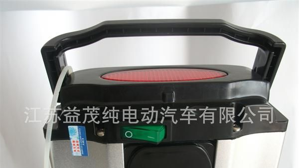 36v 10ah 海豚款电动车电瓶车用动力锂电池组 配充电器保护板