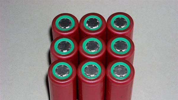 供应全新日本进口原装三洋18650锂电池2600MAH