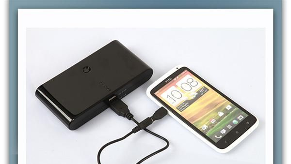 厂家直供OEM定制 节日礼品 商务礼品 广告礼品 礼品移动电源