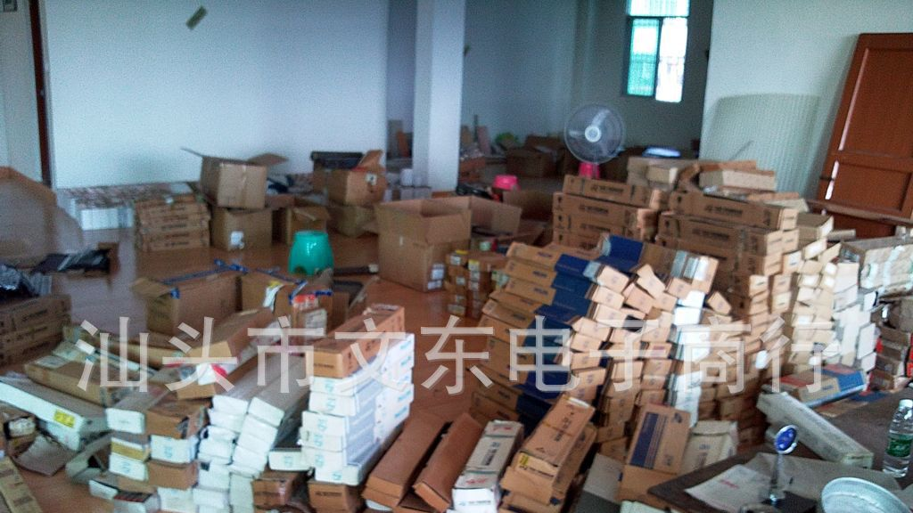 进口牌子MC7815 LM7815 L7815 78L15 78D15 KA7815 7815 L7815 LM78M15 全系列三极管 测试合格 欢迎选购