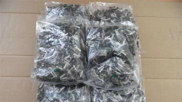 厂家热销PCR406   TO-92可控硅