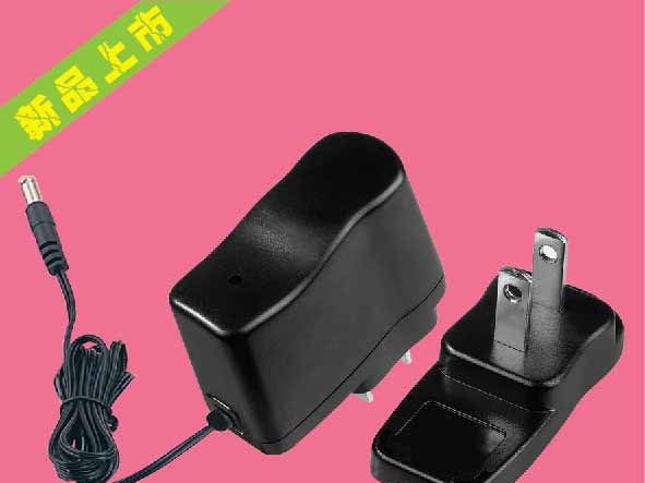 研发12V1A 2A 3A安防电源适配器 采用进口Ic+外置mos方案
