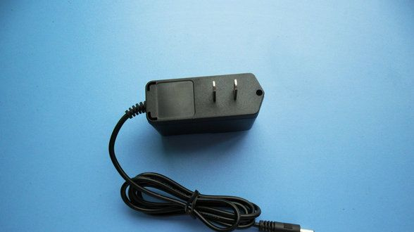供应高品质12V1A 开关电源 电源适配器 LED灯条电源 质量保证