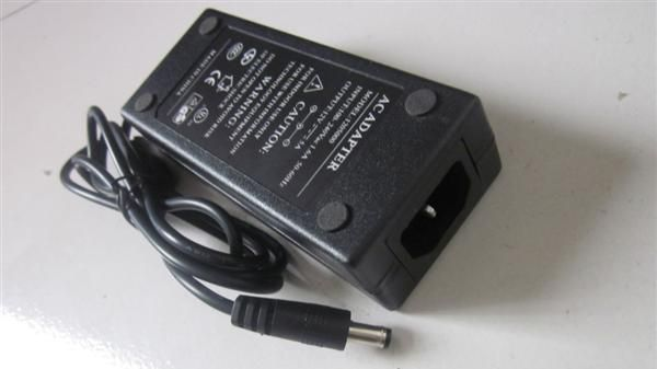 供应12V5A LED灯条,灯箱,照明驱动开关电源