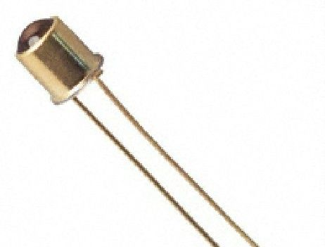 5mm 金属封装红外光电传感器 AlGaAs红外线发射二极管 SE3470