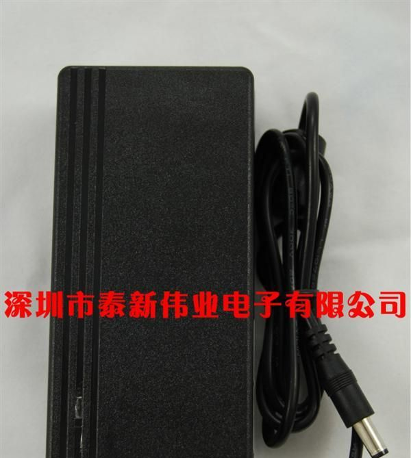 厂家直销12V6A LED桌面式电源适配器、12V6A 高品质胶壳电源