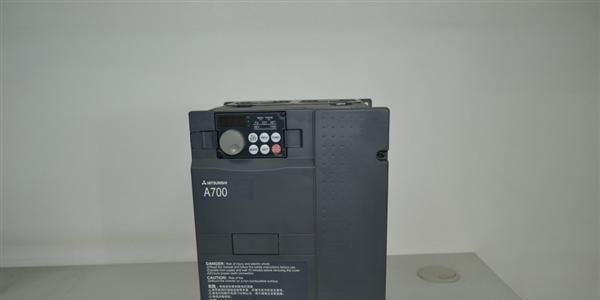 特价供应三菱变频器FR-A740-3.7K-CHT