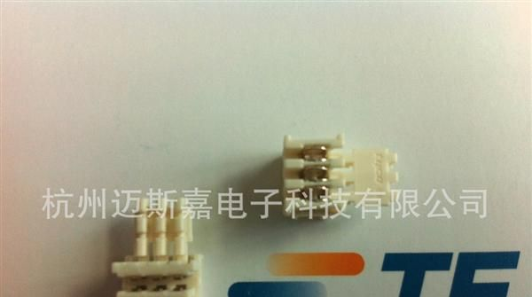 代理原装AMP1-966194-3塑胶连接器 现货特价TE TYCO连接器