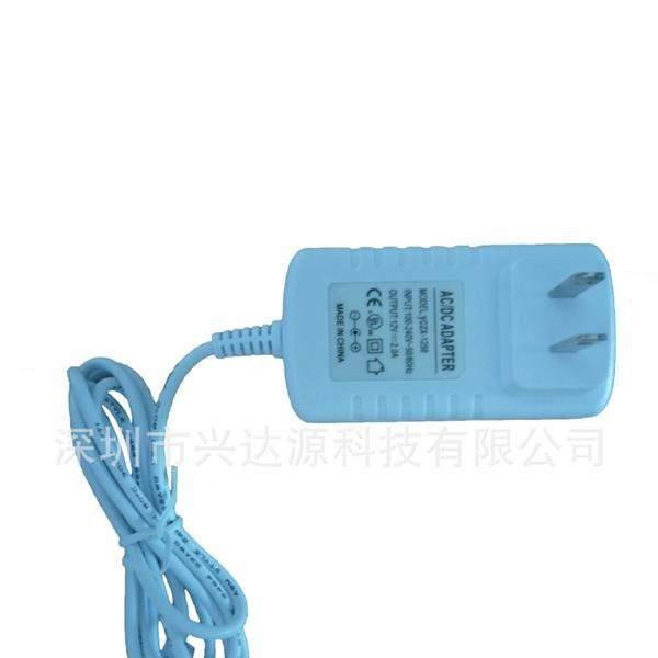 供应(白色外壳）12V2A玉米灯条电源适配器、12V24W按摩器白色电源
