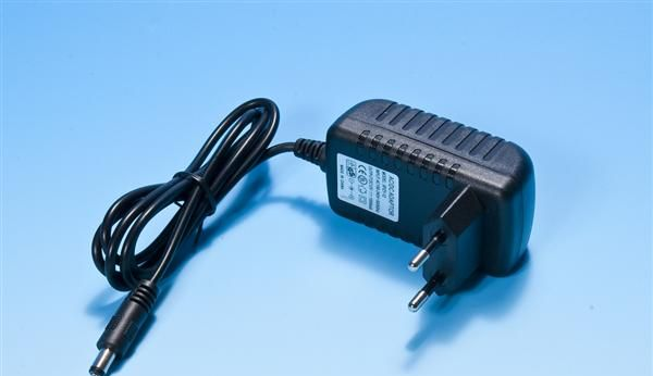 制造-欧规IC电源适配器12V1.5A音频设备/LED灯专用适配器