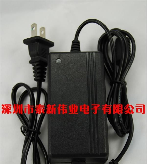厂家直销高质量12V2A双线LED灯条电源 全新材料品牌直销