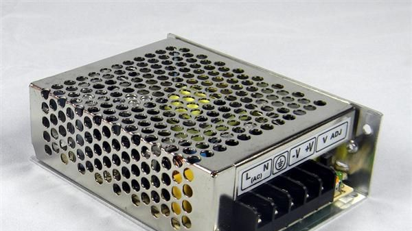 供应电源100W5v led电源 铝壳电源5V20a