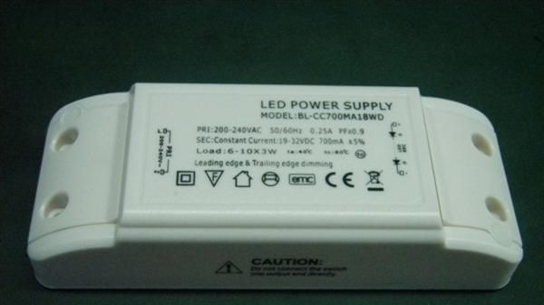 LED驱动电源  不频闪、耐老化性能好 LED外置调光电源