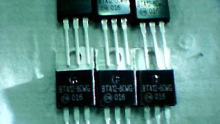 供应可控硅BTA12--600   BTA16--800   BTA24--1000  BT137等
