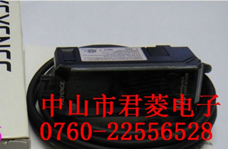 基恩士激光传感器IL-1000 原装