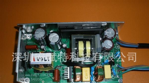 LED恒流驱动电源50-120W转换效率92%2年包换相机下无频闪