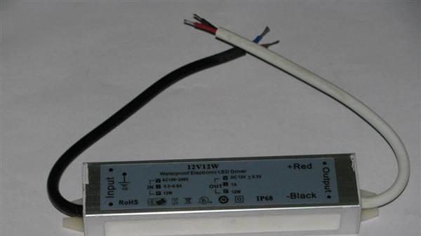 防水开关电源12V12W 全新材料足功率12V1A LED开关电源
