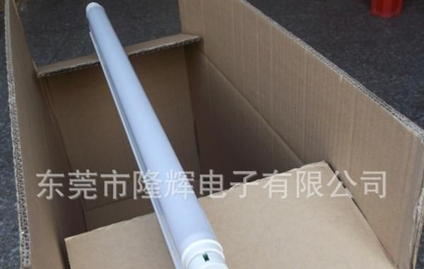 LED日光灯管 高亮环保隔离内置电源符合CE RoHS