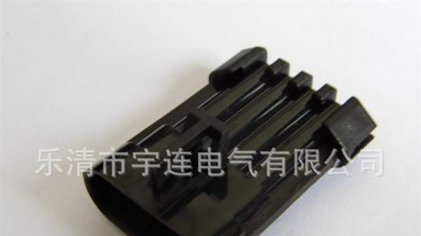 【供应】连接器 4孔连接器 氧传感4孔连接器