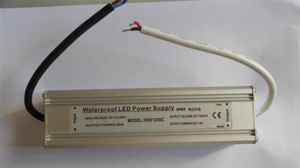LED恒压防水电源5V8A   LED软灯条电源