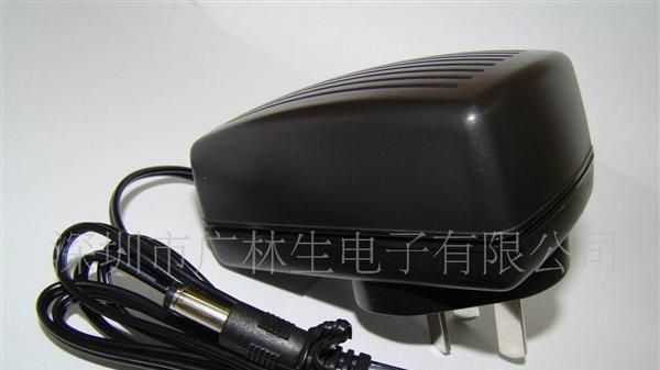 供应澳规12V1.25AUL认证开关电源适配器
