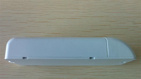 供应优质LED恒流驱动电源 外置式天花灯 LED隔离电源 18W