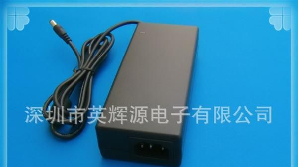 厂家供应12V7A低功耗电源适配器84W日本PSE认证LED灯电源适配器