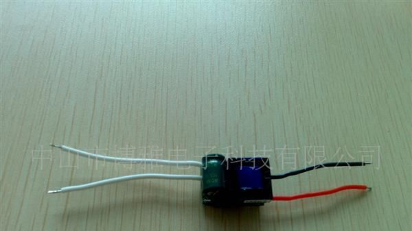 高品质LED驱动电源 1*1W内置式