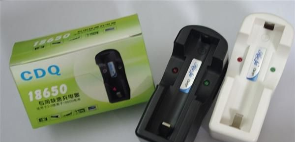 厂家现货直销 18650电池专用单充充电器