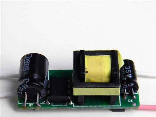 供应LED开关电源LED恒流电源室内照明专用电源3x2W