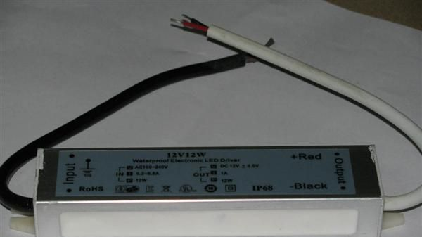 质保两年系列 低价格12V/24V 12W LED防水驱动电源