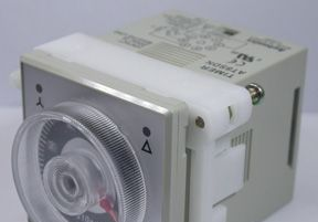 供应富士M4SA-AP时间继电器