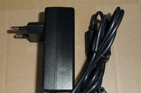 12V2.5A开关电源 12v2.5a变压器 12v2.5a电源适配器 led12v电源
