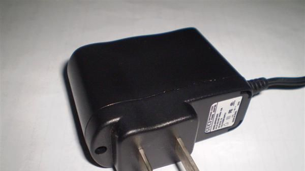 精科王供应全球LED灯串欧、中、澳规开关电源适配器5-12W